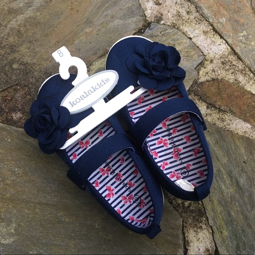 Koala kids toddler girl navy shoes, size 8 T